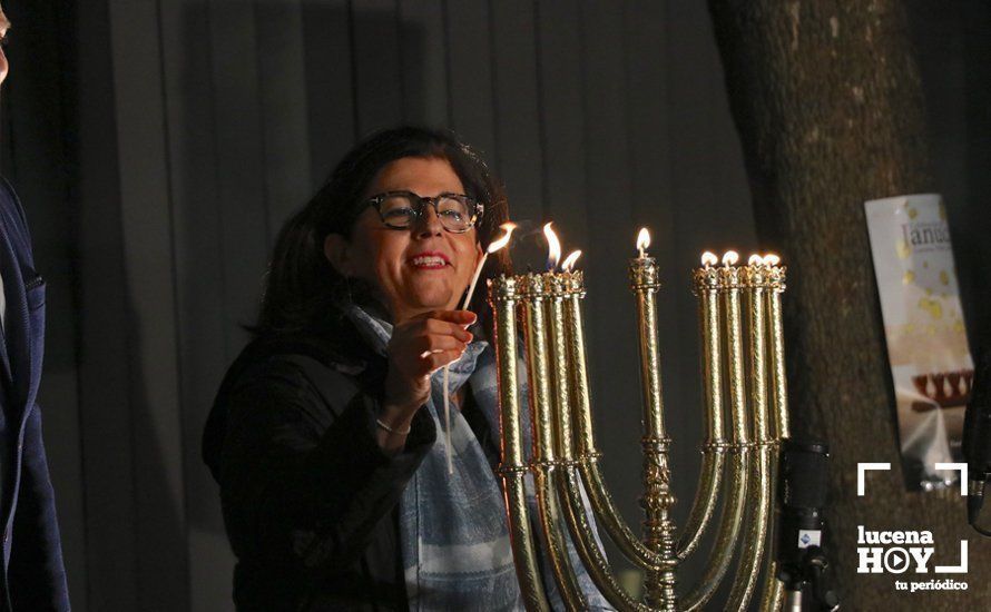 GALERÍA: La asociación Lucena Bet Alfasi celebra el inicio de la Fiesta de las Luces (Hanukkah) y rinde homenaje a Manolo Lara