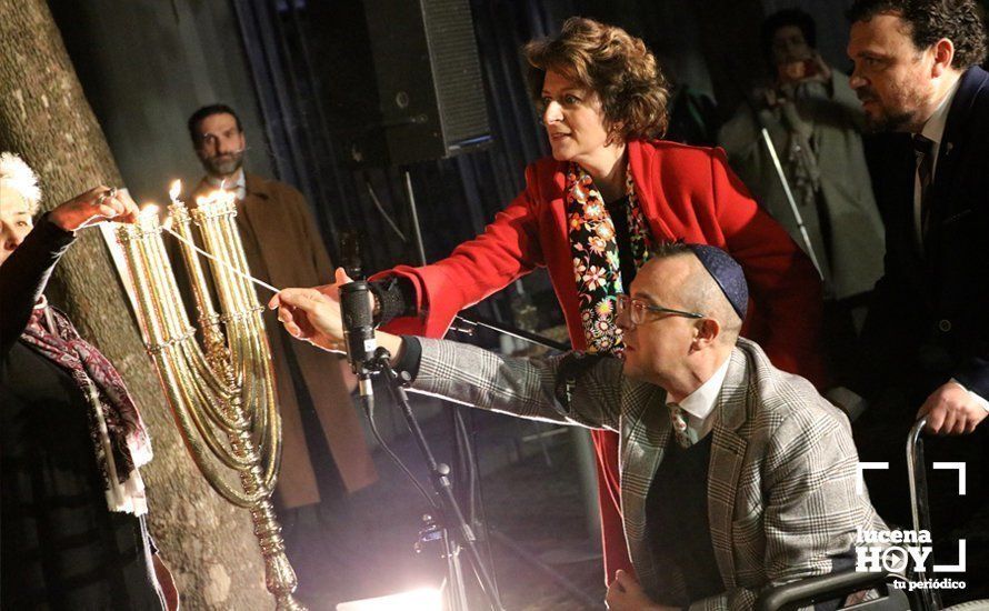 GALERÍA: La asociación Lucena Bet Alfasi celebra el inicio de la Fiesta de las Luces (Hanukkah) y rinde homenaje a Manolo Lara GALERÍA: La asociación Lucena Bet Alfasi celebra el inicio de la Fiesta de las Luces (Hanukkah) y rinde homenaje a Manolo Lara
