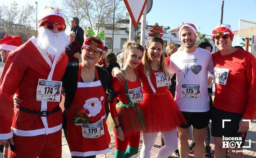 GALERÍA 1: La fiesta solidaria de la San Silvestre de Lucena despide el año: Preparados, listos... ya