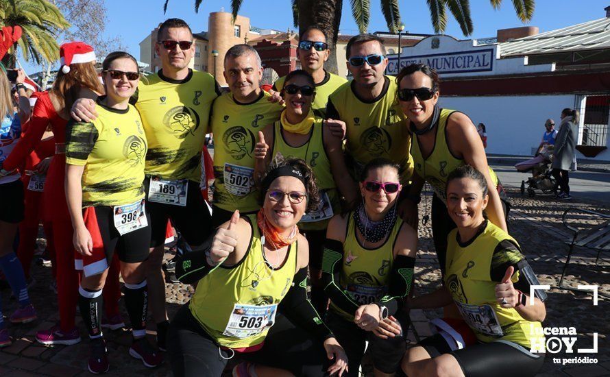 GALERÍA 1: La fiesta solidaria de la San Silvestre de Lucena despide el año: Preparados, listos... ya