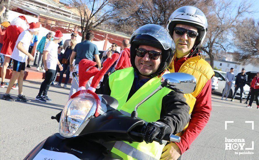 GALERÍA 1: La fiesta solidaria de la San Silvestre de Lucena despide el año: Preparados, listos... ya