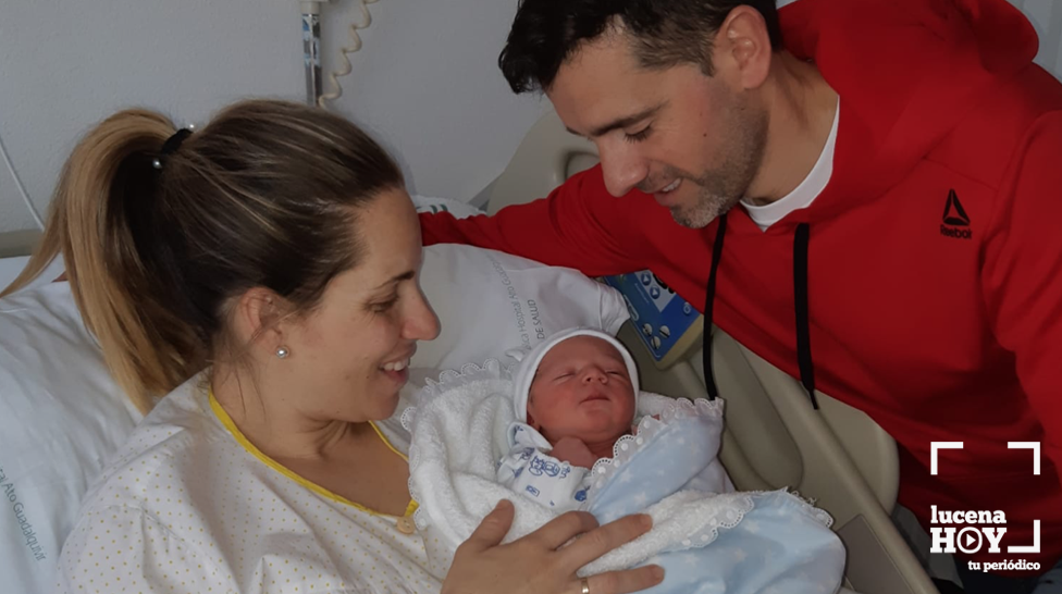  Marco con sus padres en el hospital de Cabra 