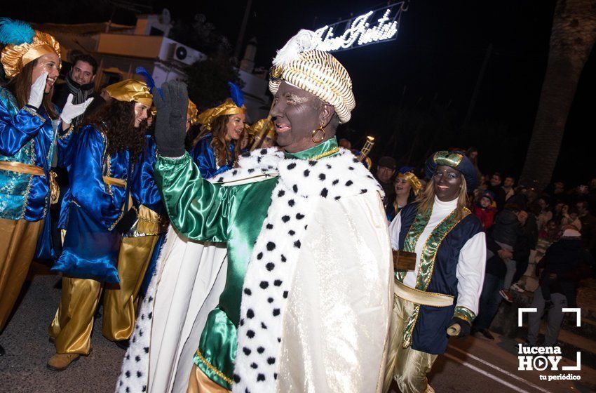 GALERÍA: Los Reyes Magos hacen su primera parada en la Cabalgata del Cristo Marroquí y Campo de Aras