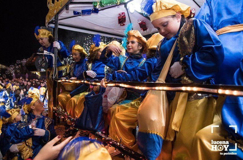 GALERÍA: Los Reyes Magos hacen su primera parada en la Cabalgata del Cristo Marroquí y Campo de Aras
