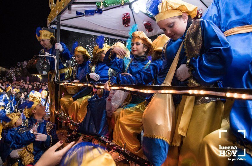 GALERÍA: Los Reyes Magos hacen su primera parada en la Cabalgata del Cristo Marroquí y Campo de Aras GALERÍA: Los Reyes Magos hacen su primera parada en la Cabalgata del Cristo Marroquí y Campo de Aras
