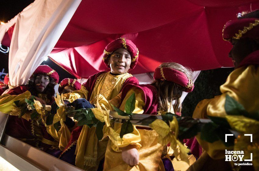 GALERÍA: Los Reyes Magos hacen su primera parada en la Cabalgata del Cristo Marroquí y Campo de Aras