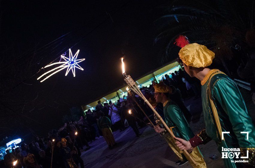 GALERÍA: Los Reyes Magos hacen su primera parada en la Cabalgata del Cristo Marroquí y Campo de Aras