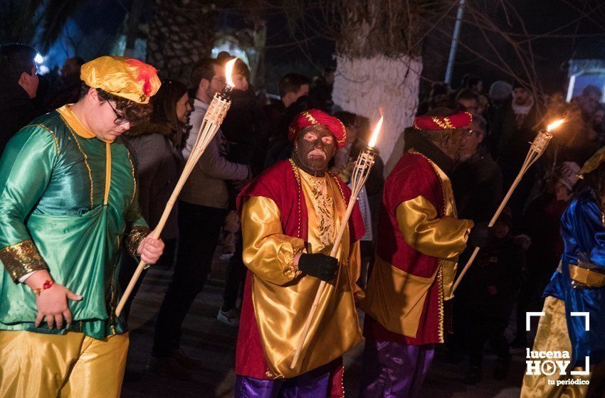 GALERÍA: Los Reyes Magos hacen su primera parada en la Cabalgata del Cristo Marroquí y Campo de Aras