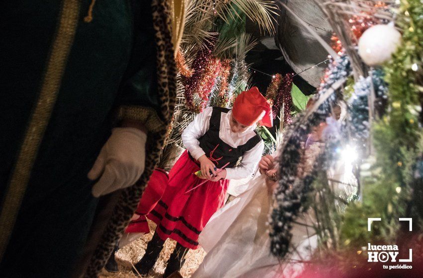 GALERÍA: Los Reyes Magos hacen su primera parada en la Cabalgata del Cristo Marroquí y Campo de Aras