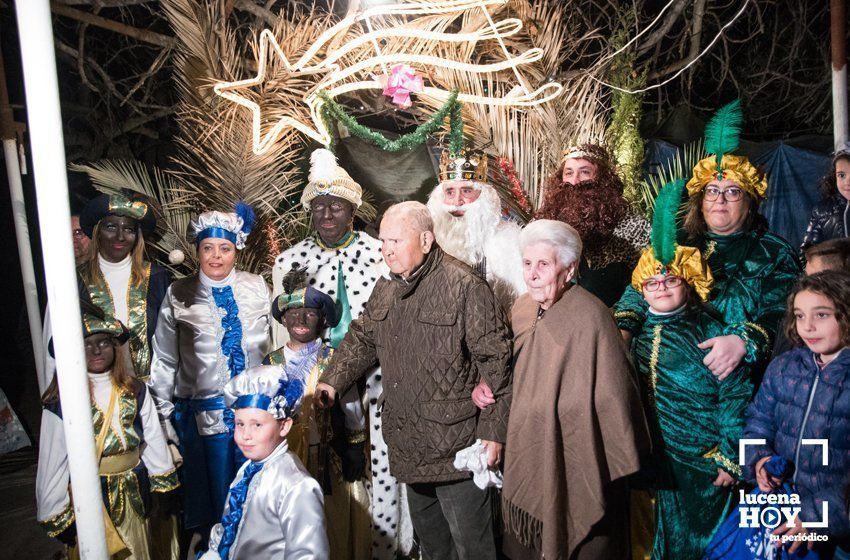GALERÍA: Los Reyes Magos hacen su primera parada en la Cabalgata del Cristo Marroquí y Campo de Aras GALERÍA: Los Reyes Magos hacen su primera parada en la Cabalgata del Cristo Marroquí y Campo de Aras