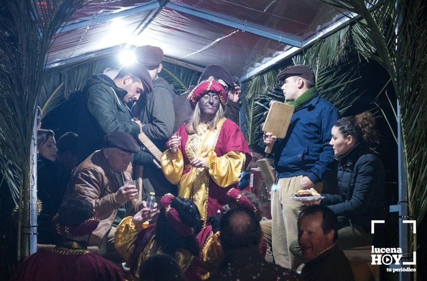 GALERÍA: Los Reyes Magos hacen su primera parada en la Cabalgata del Cristo Marroquí y Campo de Aras