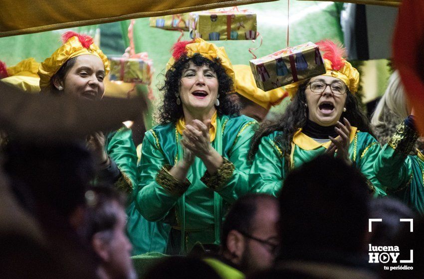 GALERÍA: Los Reyes Magos hacen su primera parada en la Cabalgata del Cristo Marroquí y Campo de Aras