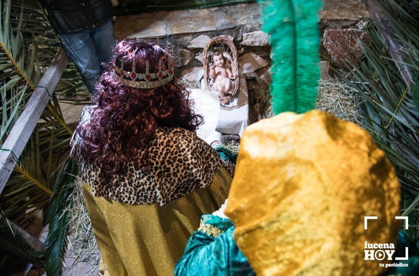 GALERÍA: Los Reyes Magos hacen su primera parada en la Cabalgata del Cristo Marroquí y Campo de Aras