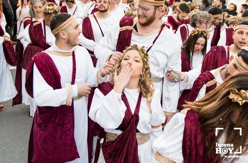 GALERÍA 1: Veintidós carrozas recorren Lucena para llenar de ilusión cada rincón de la ciudad