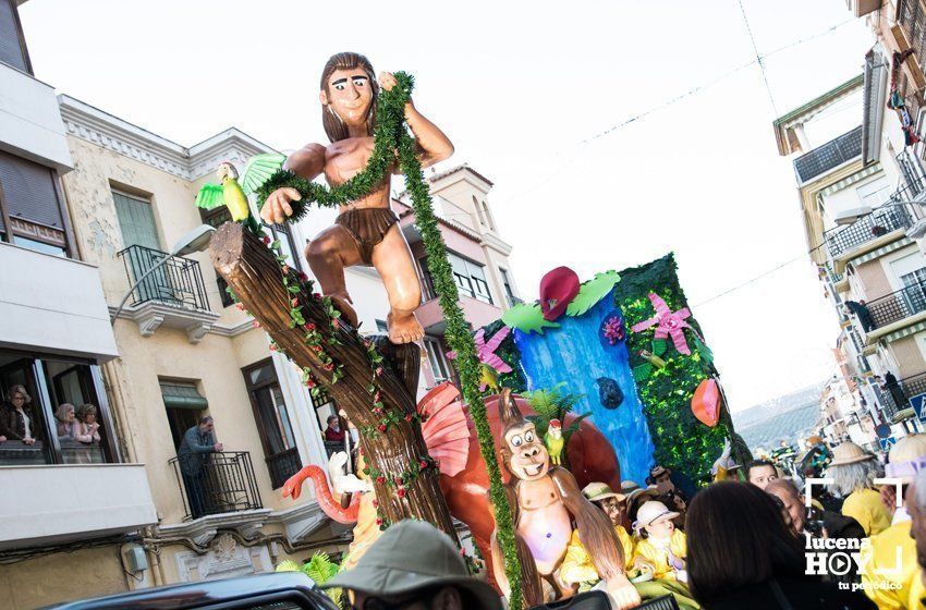 GALERÍA 1: Veintidós carrozas recorren Lucena para llenar de ilusión cada rincón de la ciudad