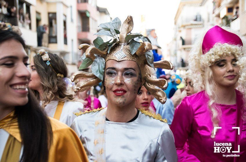 GALERÍA 1: Veintidós carrozas recorren Lucena para llenar de ilusión cada rincón de la ciudad