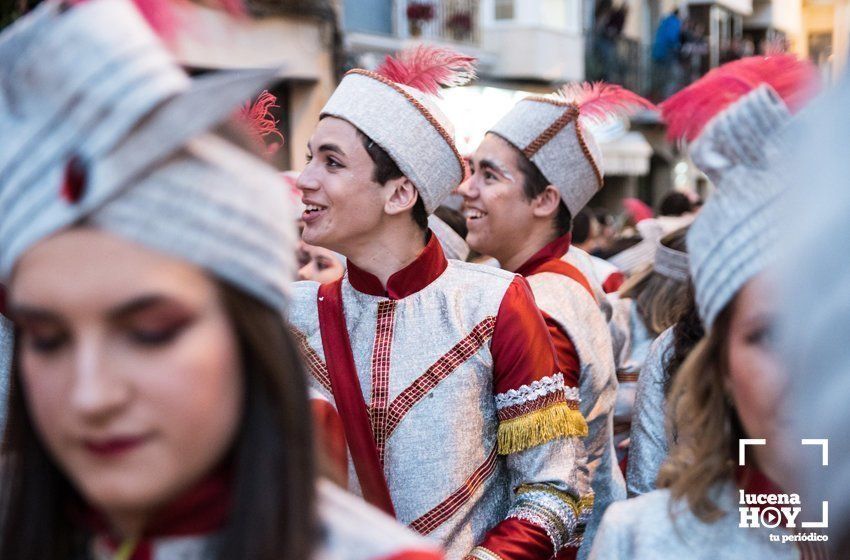 GALERÍA 1: Veintidós carrozas recorren Lucena para llenar de ilusión cada rincón de la ciudad