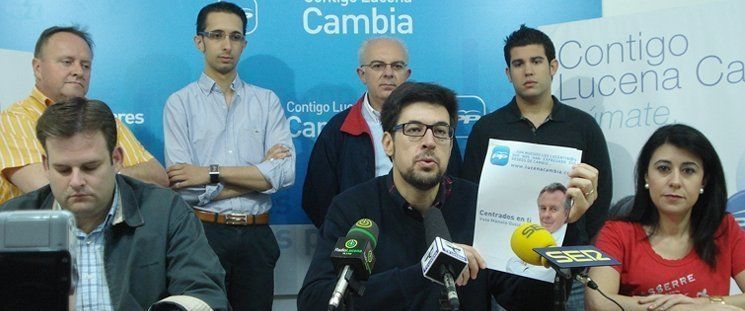  Más de mil personas se suman al manifiesto por el cambio del PP (vídeo) 