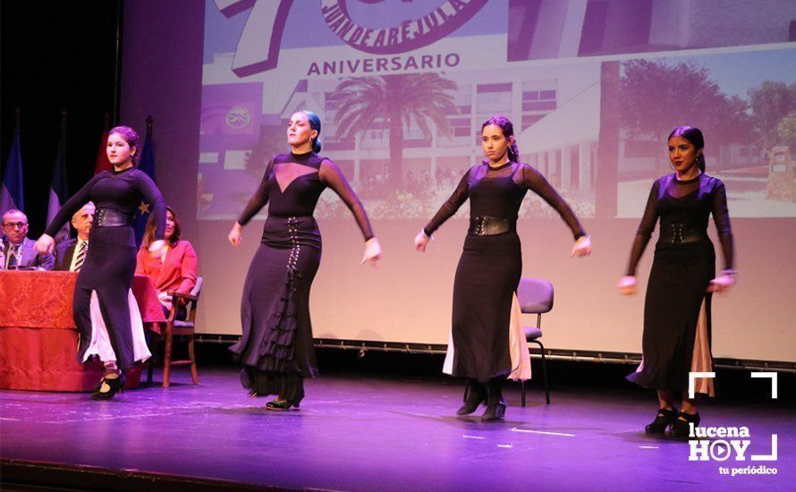 GALERÍA: El IES Juan de Aréjula celebra sus 40 años contribuyendo a crear una Lucena mejor desde el ámbito educativo GALERÍA: El IES Juan de Aréjula celebra sus 40 años contribuyendo a crear una Lucena mejor desde el ámbito educativo