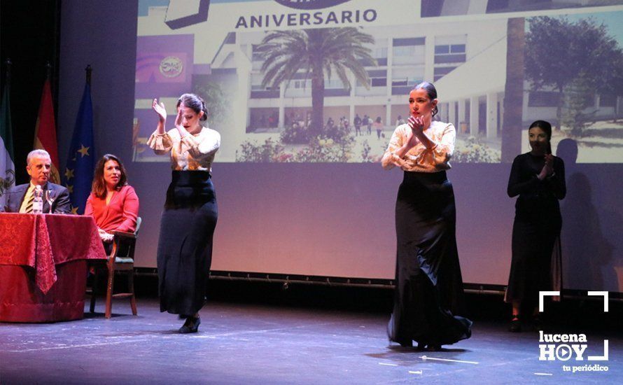 GALERÍA: El IES Juan de Aréjula celebra sus 40 años contribuyendo a crear una Lucena mejor desde el ámbito educativo GALERÍA: El IES Juan de Aréjula celebra sus 40 años contribuyendo a crear una Lucena mejor desde el ámbito educativo