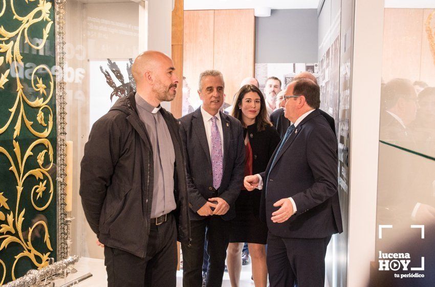 GALERÍA: Abre sus puertas la renovada Casa Hermandad de la Cofradía de la Columna y María Stma. de la Paz y Esperanza