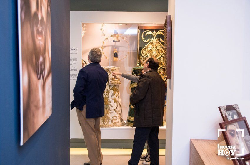 GALERÍA: Abre sus puertas la renovada Casa Hermandad de la Cofradía de la Columna y María Stma. de la Paz y Esperanza GALERÍA: Abre sus puertas la renovada Casa Hermandad de la Cofradía de la Columna y María Stma. de la Paz y Esperanza