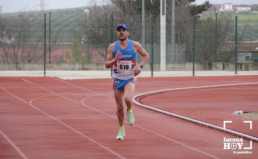 GALERÍA 1: Las mejores imágenes de la VII Media Maratón de Lucena