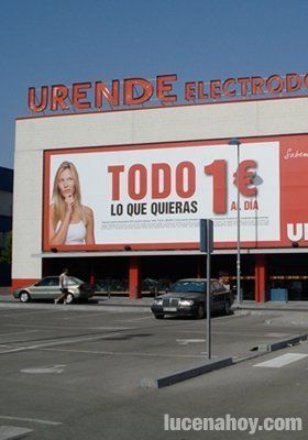  Trabajo aprueba el ERTE de Urende que afecta a la tienda de Lucena 