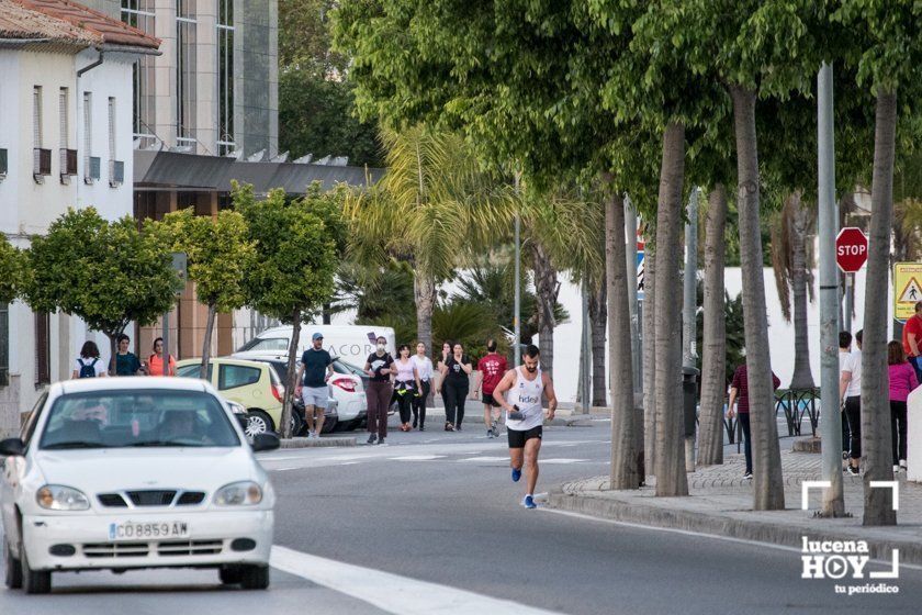 GALERÍA: Lucena sale tras 48 días de confinamiento. Las fotos de la vuelta a las calles