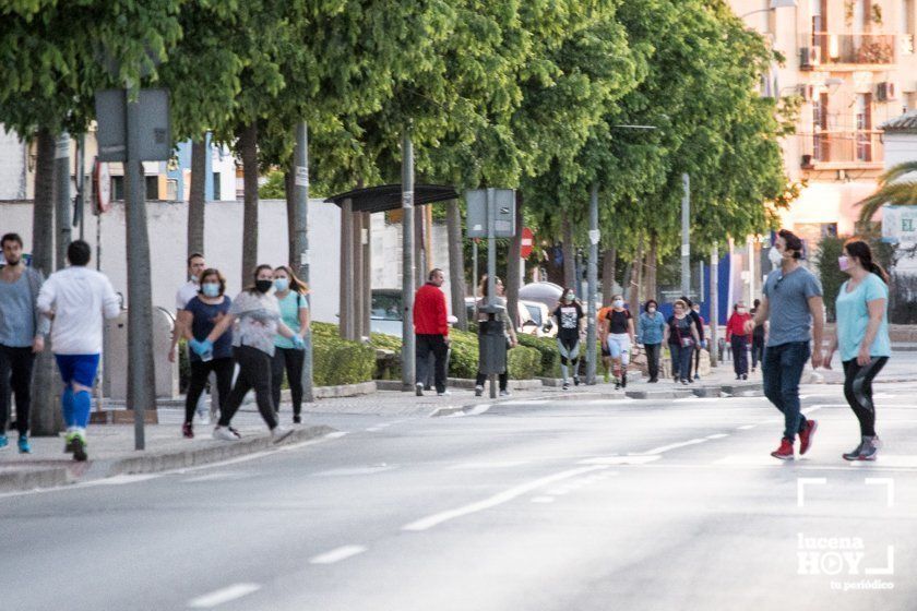 GALERÍA: Lucena sale tras 48 días de confinamiento. Las fotos de la vuelta a las calles