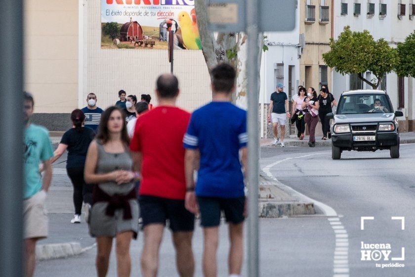 GALERÍA: Lucena sale tras 48 días de confinamiento. Las fotos de la vuelta a las calles