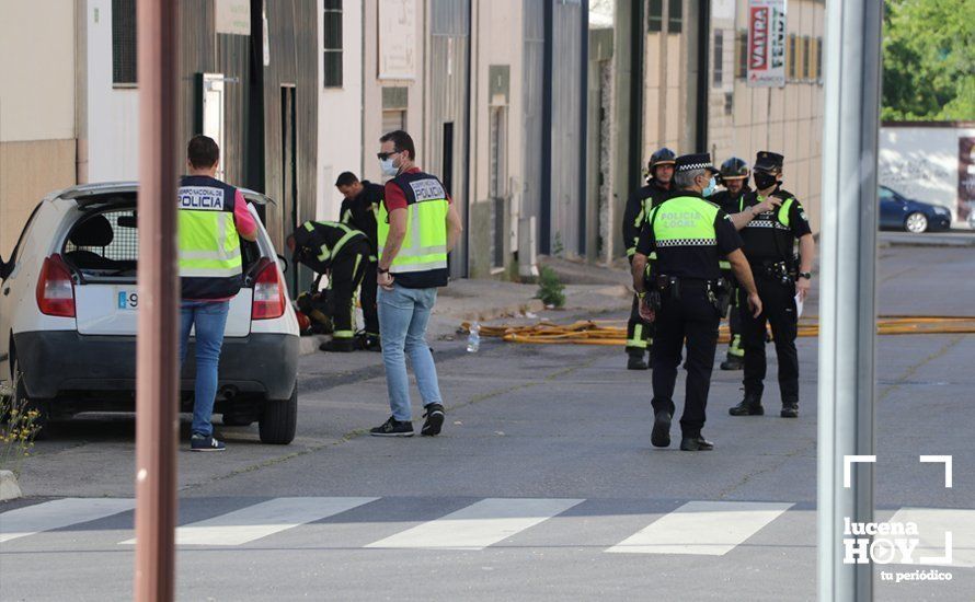 GALERÍA: Un incendio destruye las instalaciones de la empresa Ferroaras en el polígono de La Viñuela GALERÍA: Un incendio destruye las instalaciones de la empresa Ferroaras en el polígono de La Viñuela
