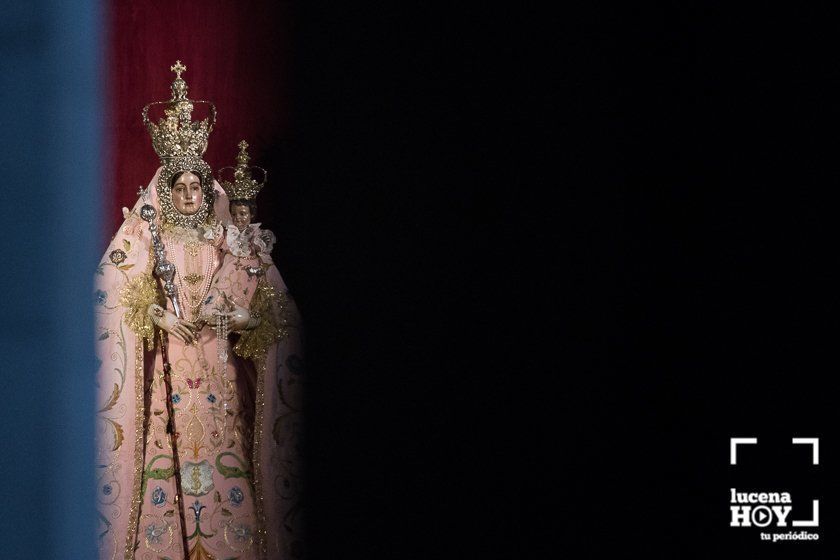 GALERÍA: María Santísima de Araceli preside el altar mayor de San Mateo en la celebración de Pentecostés