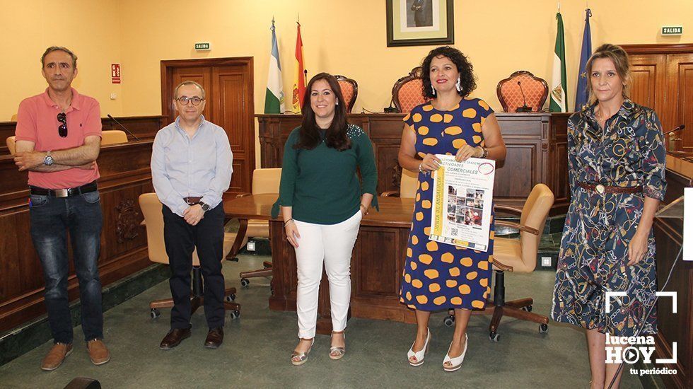  Un momento de la presentación de los nuevos cursos en el Ayuntamiento de Lucena 