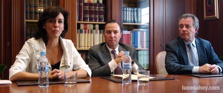  La presidenta de Diputación, Mª Luisa Ceballos, visita Lucena 