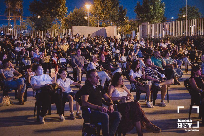 GALERÍA: Un poco de Michael Jackson y mucha solidaridad para recuperar la normalidad tras la pandemia