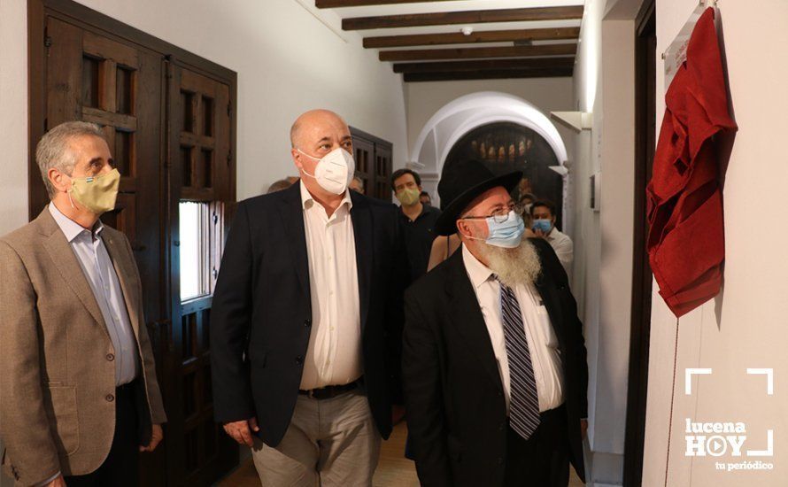 GALERÍA: Inauguradas dos nuevas salas del Centro de Interpretación de Lucena dedicadas al pasado judío y las creencias religiosas GALERÍA: Inauguradas dos nuevas salas del Centro de Interpretación de Lucena dedicadas al pasado judío y las creencias religiosas