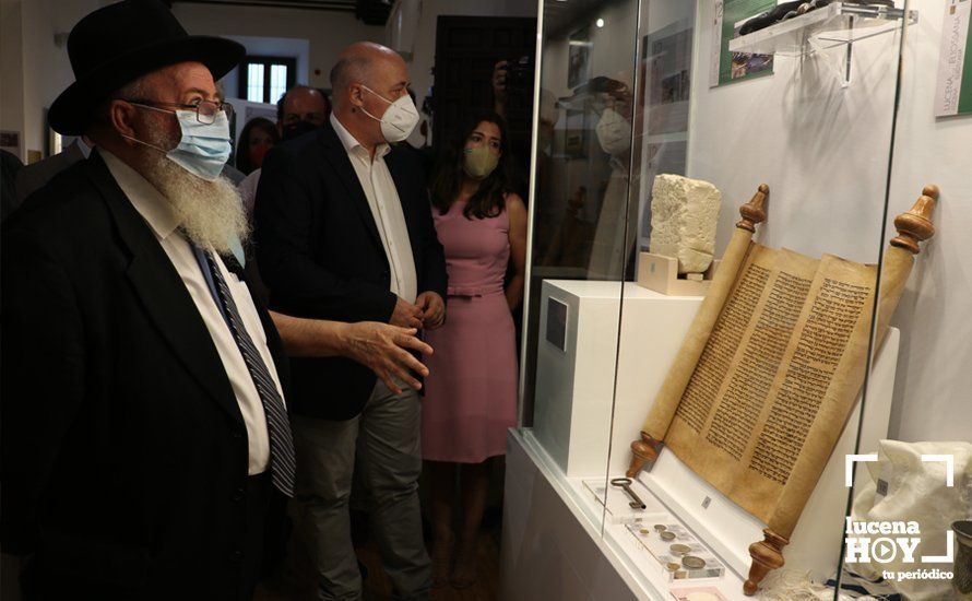 GALERÍA: Inauguradas dos nuevas salas del Centro de Interpretación de Lucena dedicadas al pasado judío y las creencias religiosas GALERÍA: Inauguradas dos nuevas salas del Centro de Interpretación de Lucena dedicadas al pasado judío y las creencias religiosas
