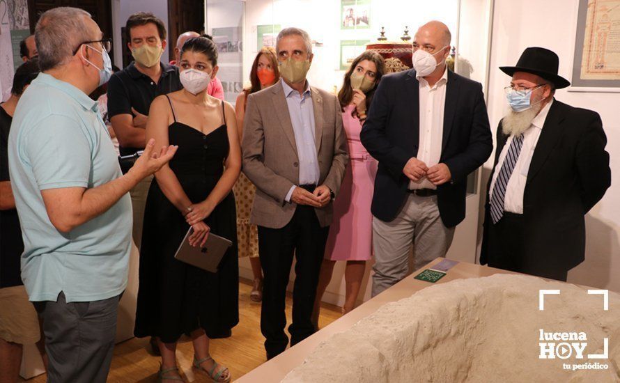 GALERÍA: Inauguradas dos nuevas salas del Centro de Interpretación de Lucena dedicadas al pasado judío y las creencias religiosas