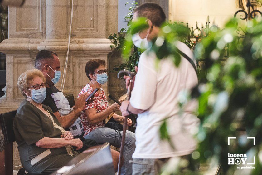GALERÍA: La Virgen de Araceli recibe en el presbiterio de San Mateo la visita y veneración de sus fieles GALERÍA: La Virgen de Araceli recibe en el presbiterio de San Mateo la visita y veneración de sus fieles