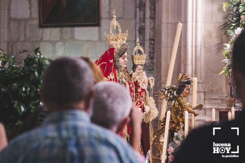 GALERÍA: La Virgen de Araceli recibe en el presbiterio de San Mateo la visita y veneración de sus fieles