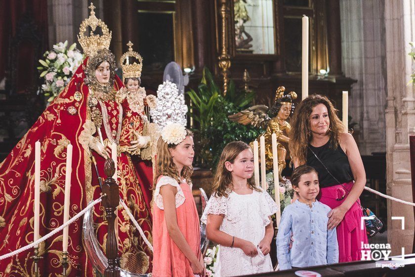 GALERÍA: La Virgen de Araceli recibe en el presbiterio de San Mateo la visita y veneración de sus fieles