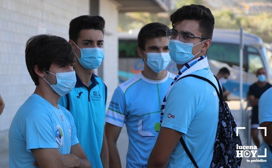 GALERÍA: La afición despide al Ciudad de Lucena ante un partido que vale un ascenso