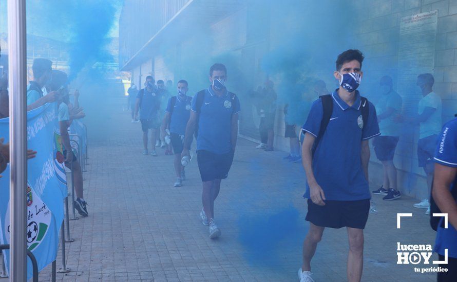 GALERÍA: La afición despide al Ciudad de Lucena ante un partido que vale un ascenso