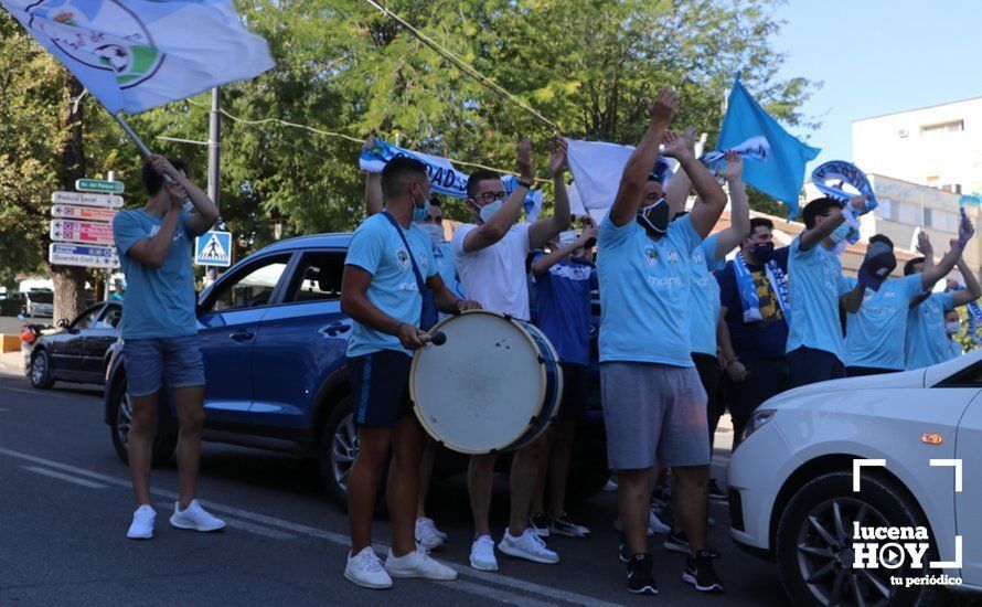 GALERÍA: La afición despide al Ciudad de Lucena ante un partido que vale un ascenso