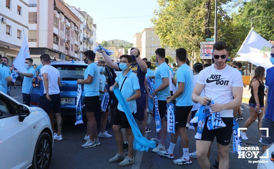 GALERÍA: La afición despide al Ciudad de Lucena ante un partido que vale un ascenso