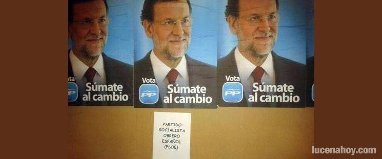  El PSOE atribuye la fijación de carteles en farolas del PP a un error 