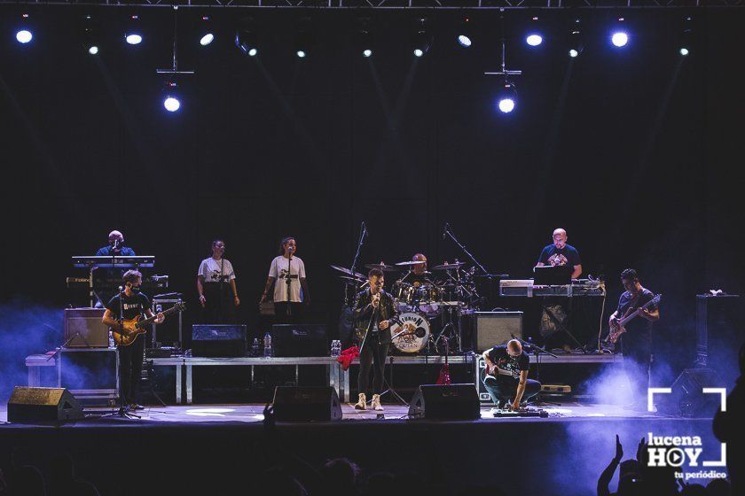 GALERÍA: El Auditorio Municipal de Lucena vibra con el Tributo a Queen de "Reunión"