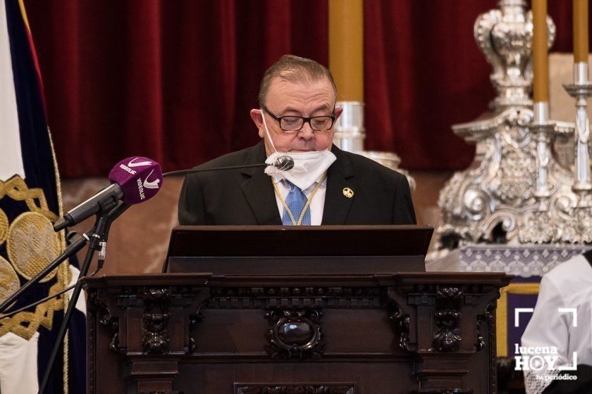 GALERÍA: Gonzalo Beato Cobos recoge el Premio "Cofrade Manolo Ramírez" en el transcurso de la misa de inicio del nuevo curso cofradiero