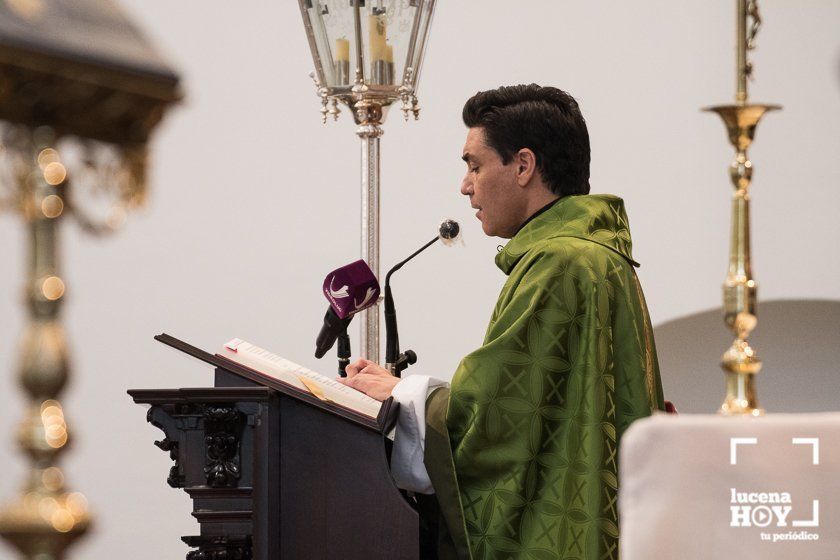 GALERÍA: Gonzalo Beato Cobos recoge el Premio "Cofrade Manolo Ramírez" en el transcurso de la misa de inicio del nuevo curso cofradiero